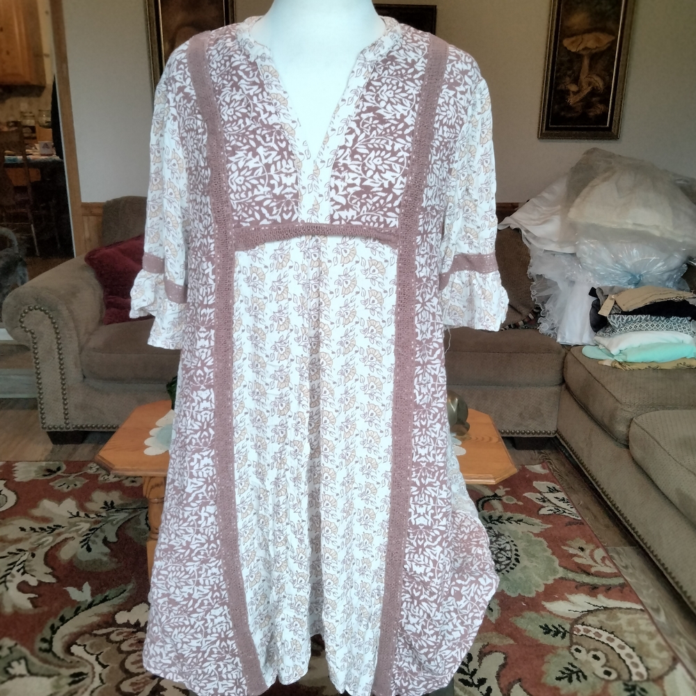 Knox Rose Pink Sundress with Flutter Sleeves and V-Neck